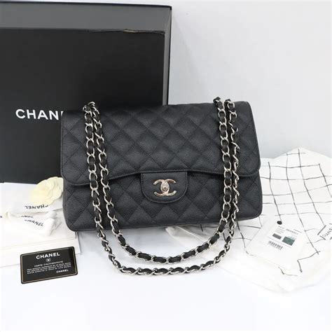 ร้านจำหน่ายกระเป๋า Chanel มือสองของแท้ 